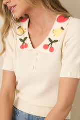 La Dolce Vita Ivory Embroidered Fruit Collar Sweater