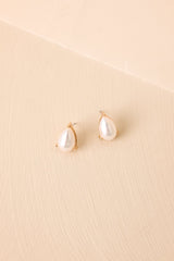 RSVP Yes Gold Pearl Teardrop Stud Earrings