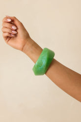 Couldn't Miss It Green Marble Twisted Bangle Bracelet