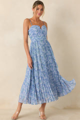 ASTR The Label Bayley Blue Floral Pleated Maxi Dress