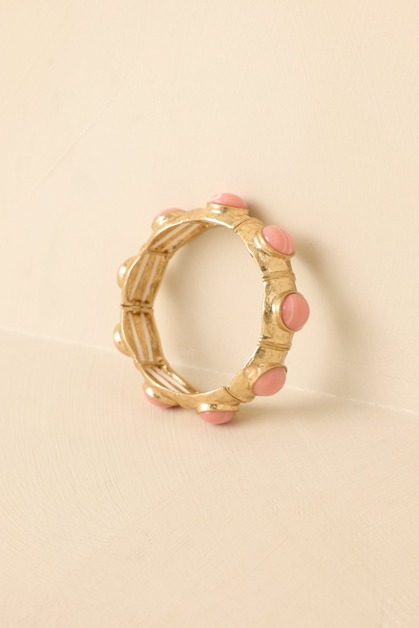 Just My Luck Gold & Pink Sculpted Cabochon Stretch Bracelet