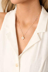 Wishing Well Gold and Ivory Pearl Pendant Necklace