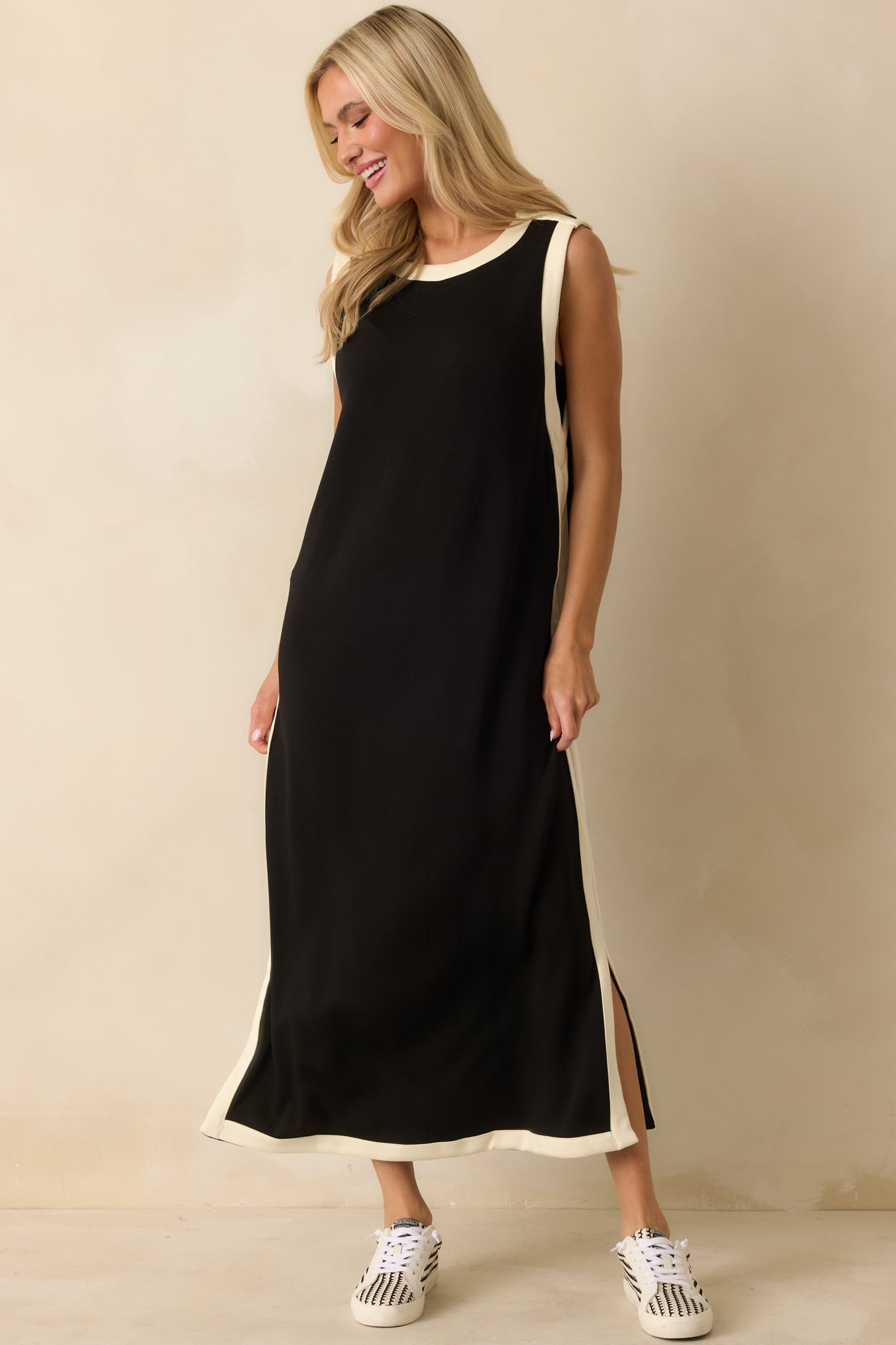 Perfectly Framed Black Jersey Knit Contrast Trim Sleeveless Maxi Dress