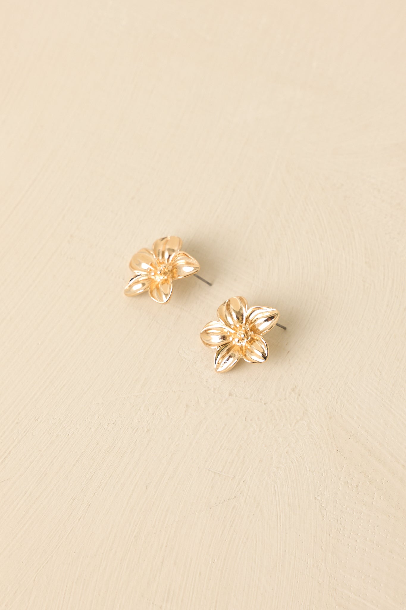 Oh, We're Glowing Gold Flower Stud Earrings