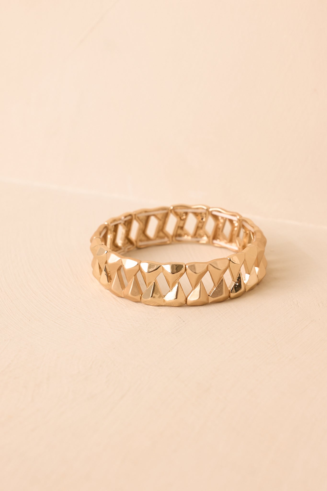 Keep It Coming Gold Textured Link Bracelet