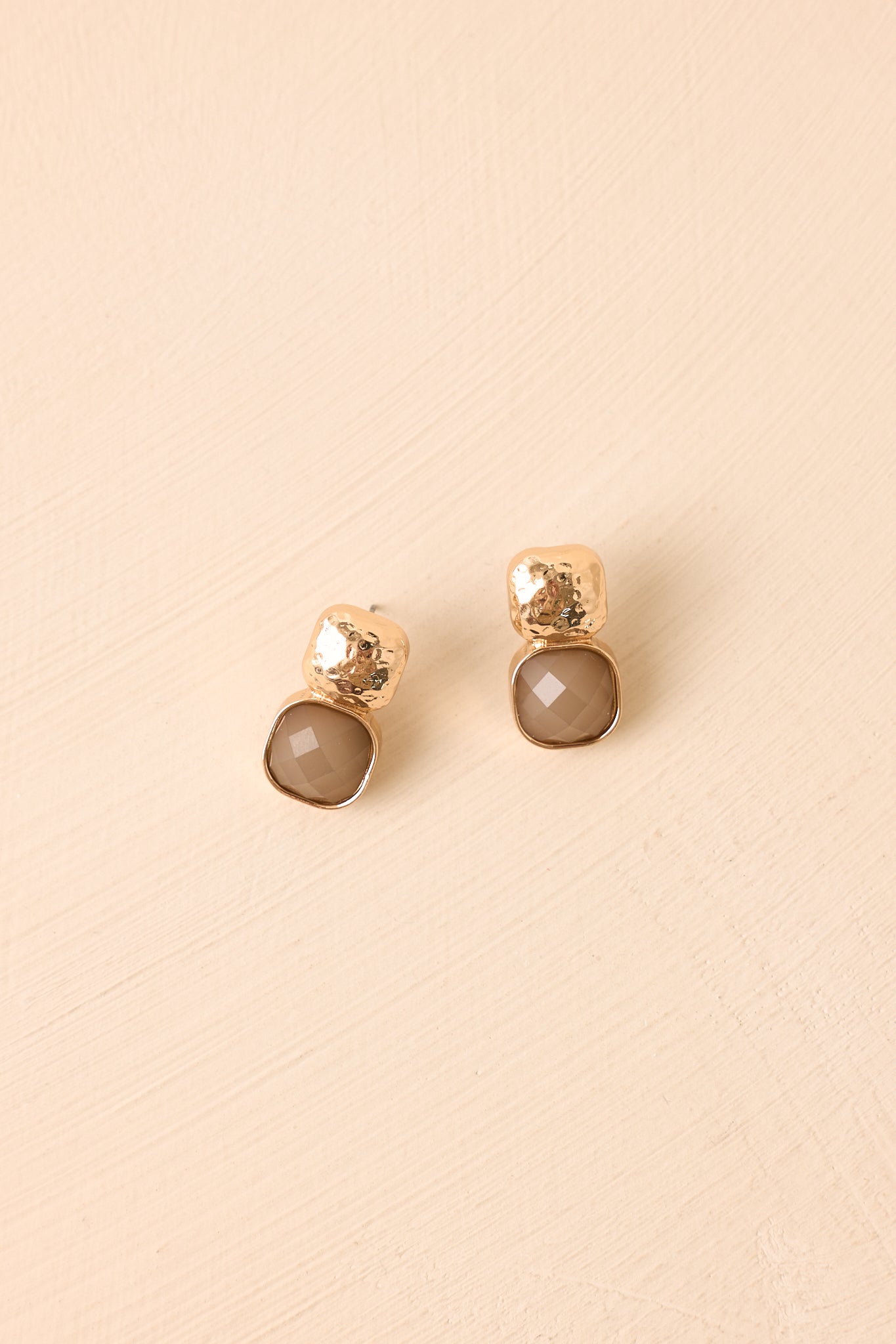 Take It From Me Gold Textured Taupe Stone Earrings