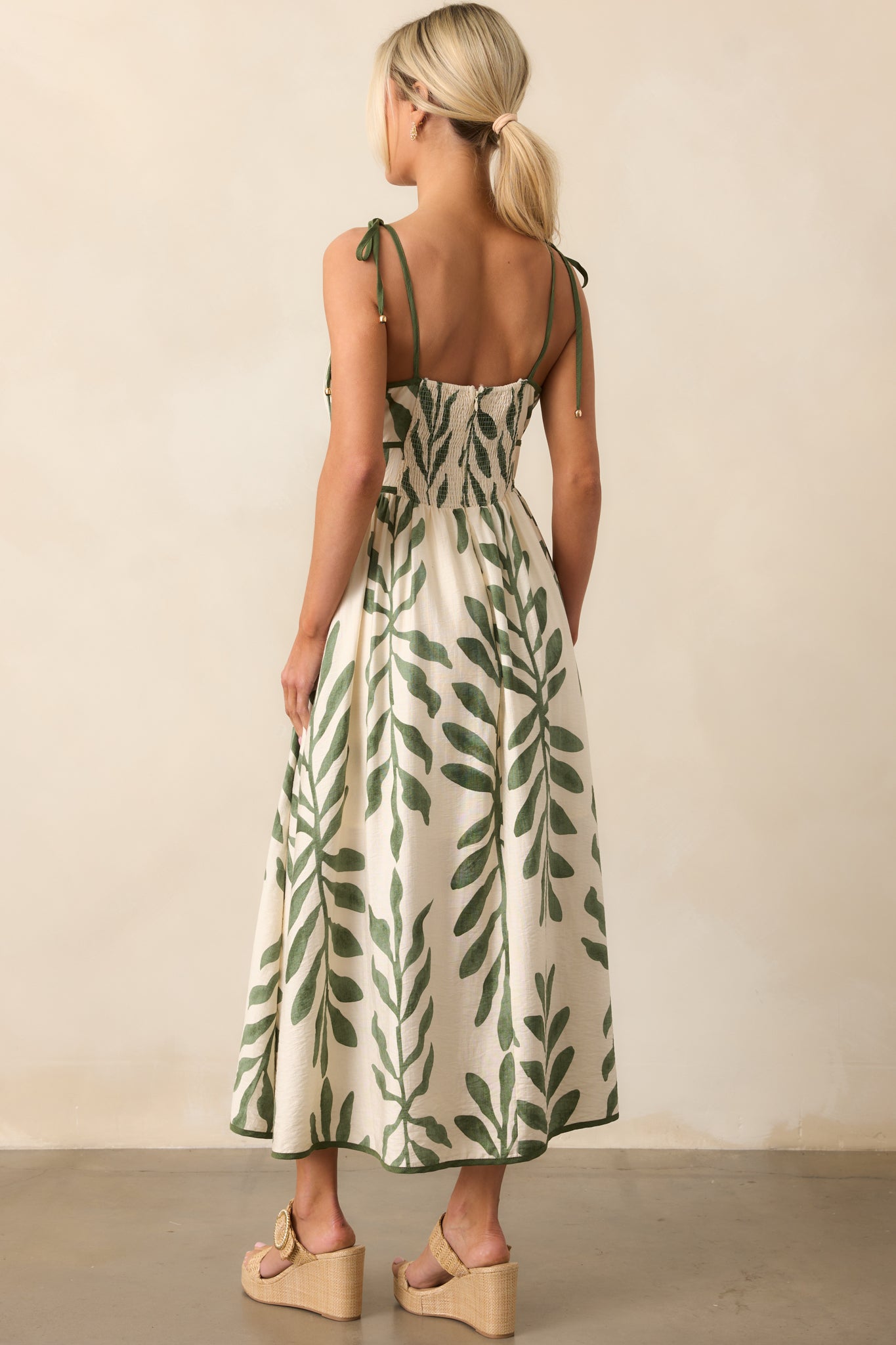 Peaceful Palms Green Tropical Print Midi Dress