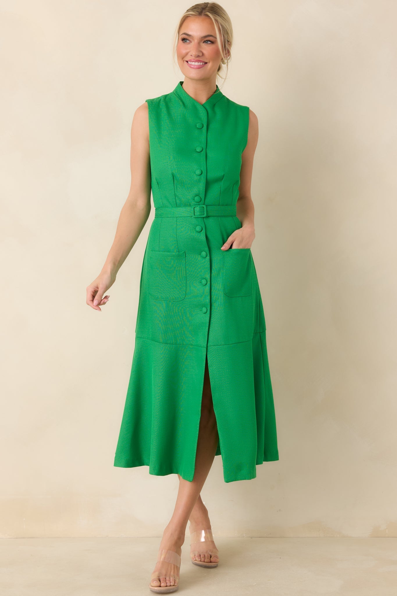 Prosperina Rowan Green Sleeveless Button Front Midi Dress
