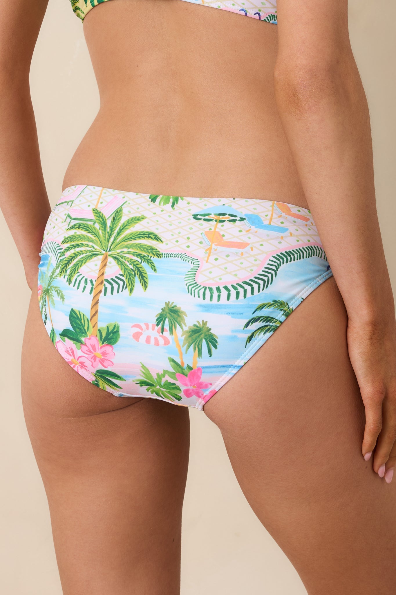 Paradisa Isla Multi Poolside Print Low-Rise Bikini Bottoms