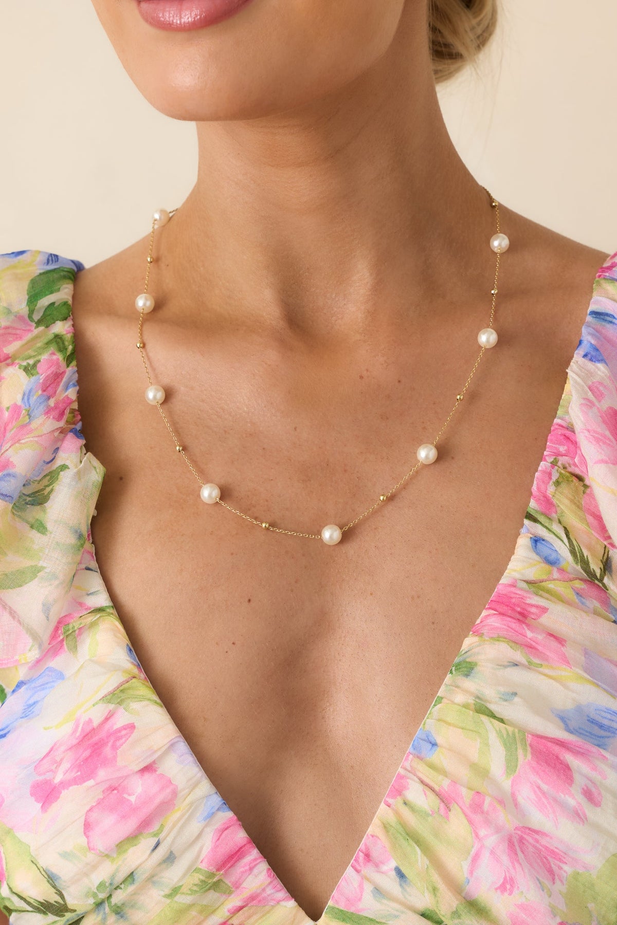 All the Way Around Gold Pearl Chain Necklace