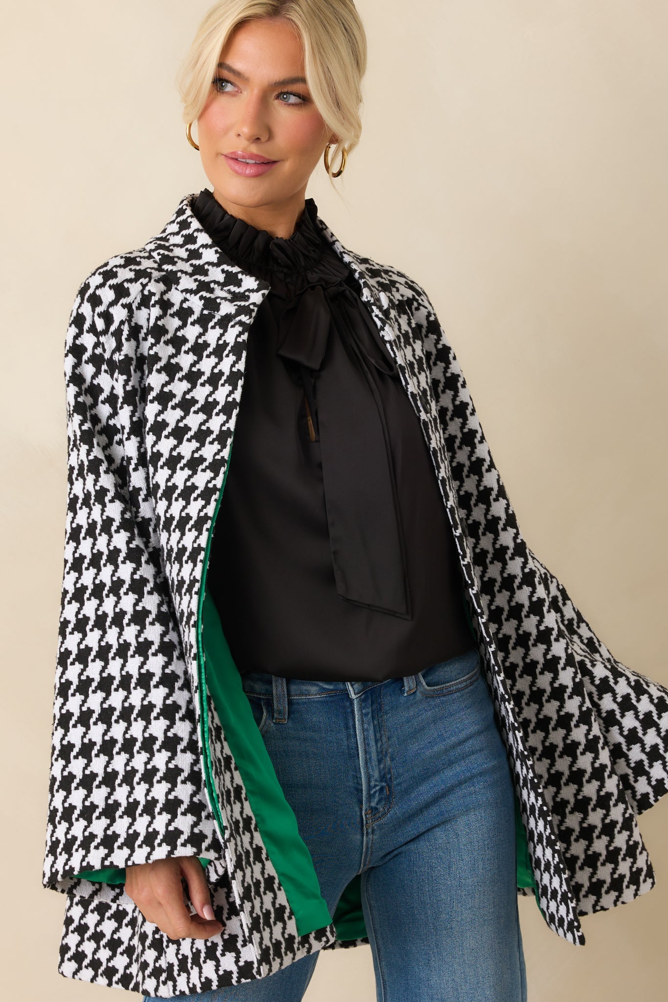 Prosperina Deveraux Black & White Houndstooth Car Coat