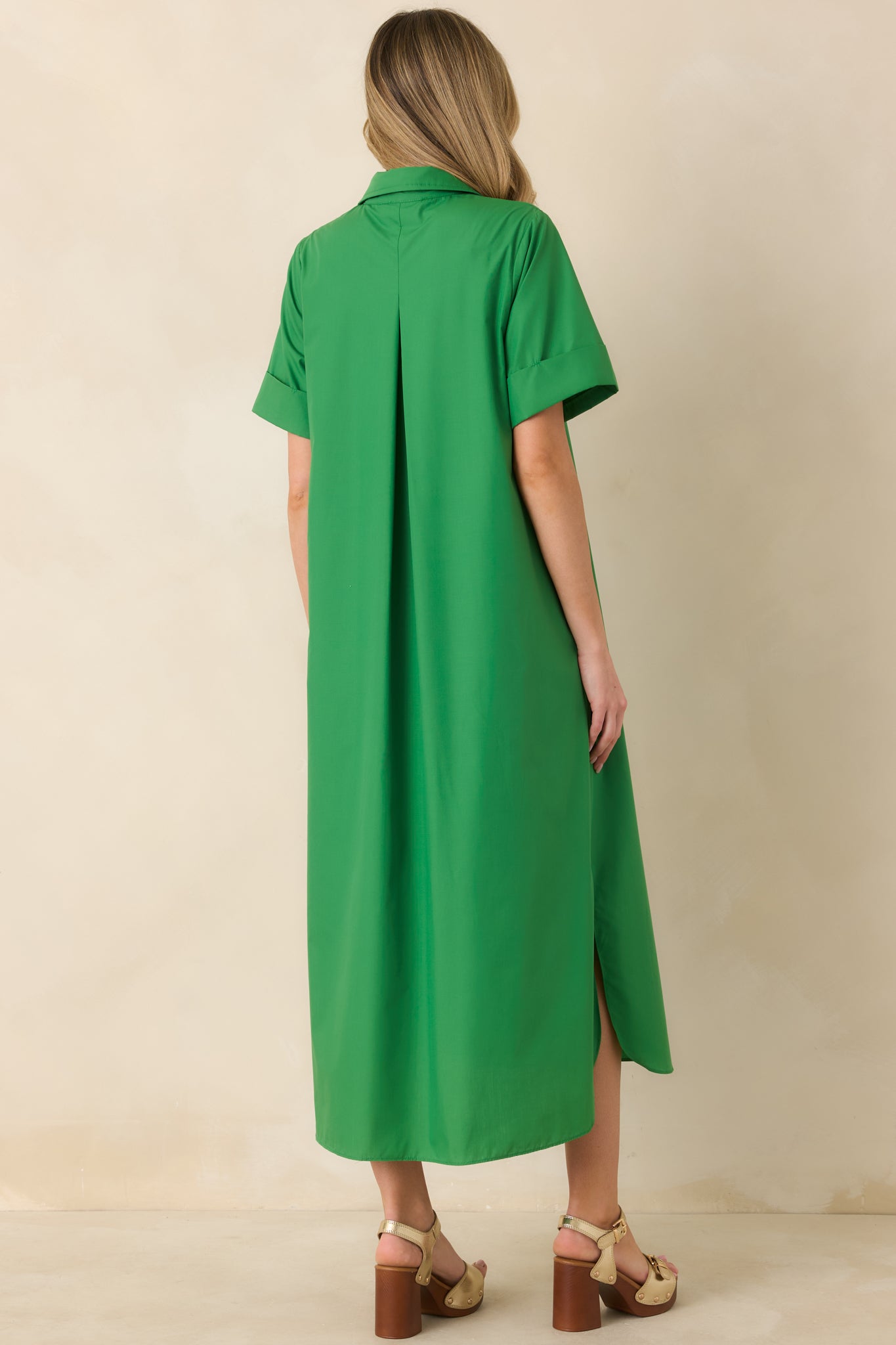 Read the Signs Green Short Sleeve Maxi Dress
