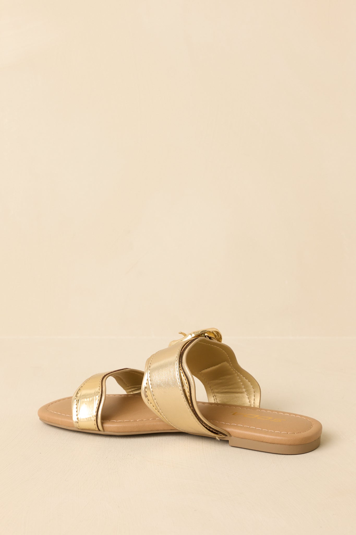 Waves Of My Heart Gold Crocodile Sandals