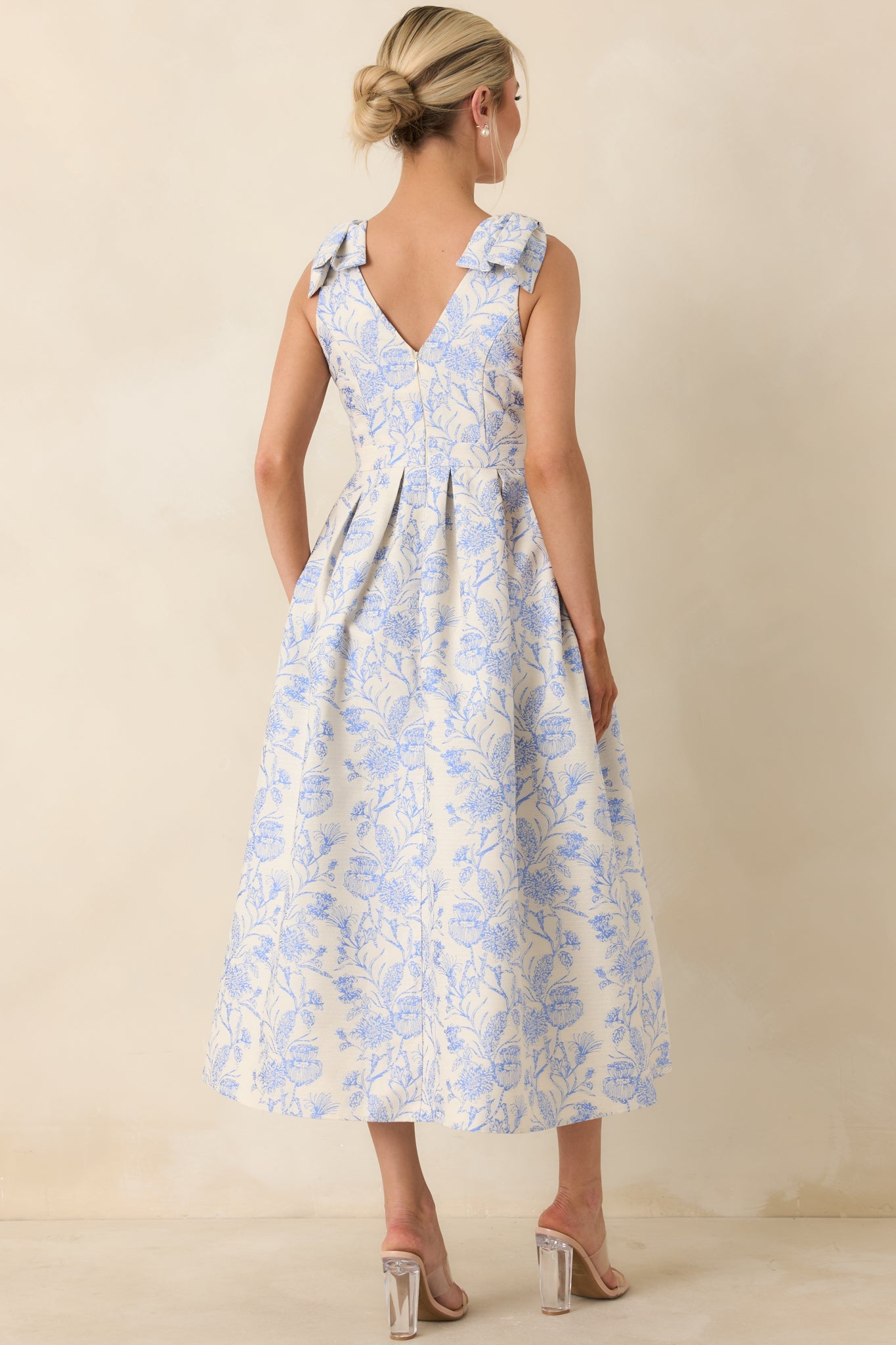 Tie It Up Pretty Blue Floral Bow Strap Midi Dress
