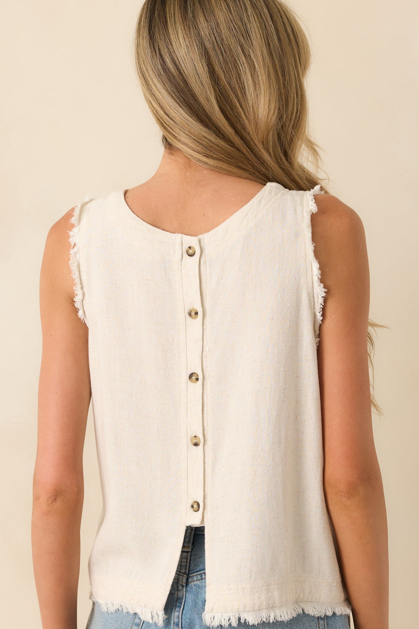 Pebble Pathway Sandstone Tank Top