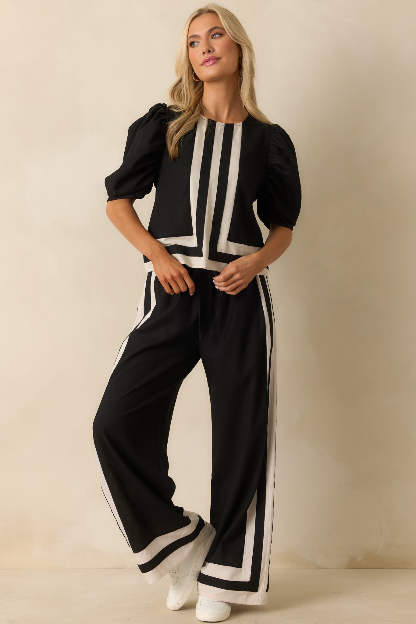 It Was What It Was Black Contrast Trim Puff Sleeve Top