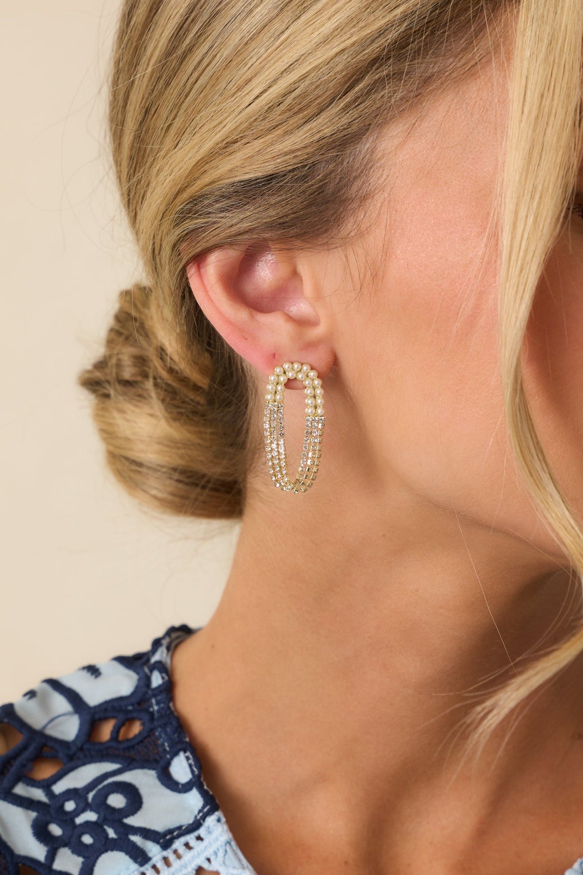 Gentle Touch Ivory Pearl Rhinestone Oval Chain Drop Earrings