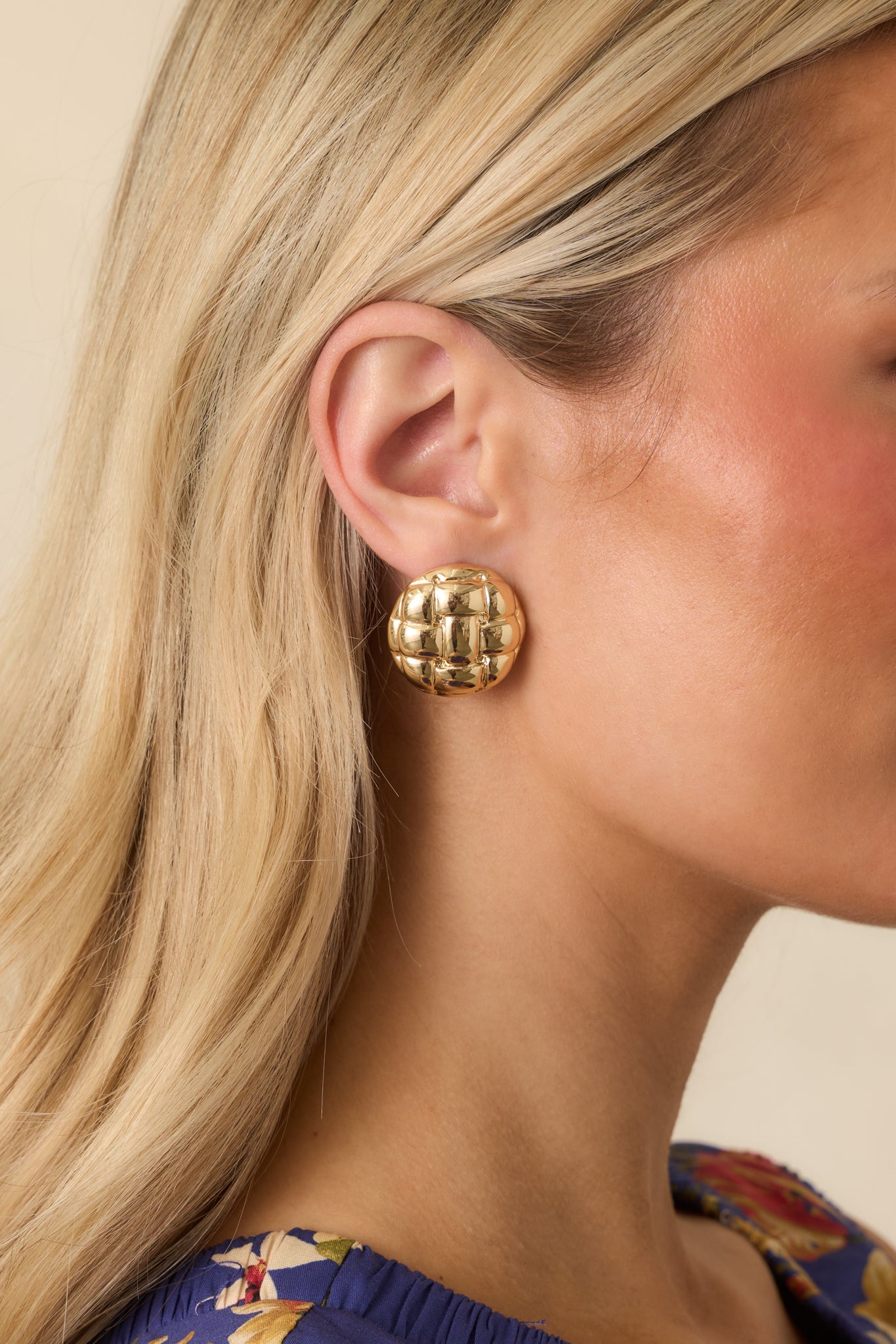 Grace Comes Easy Gold Woven Textured Circle Stud Earrings