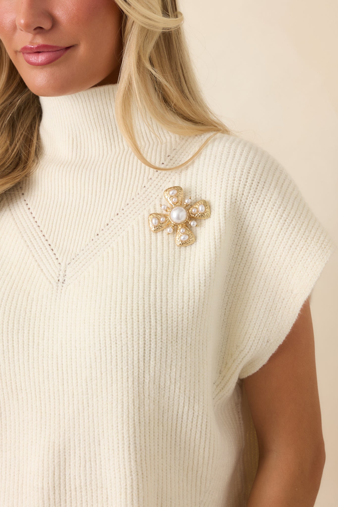 Sweet Surrender Gold Faux Pearl Brooch