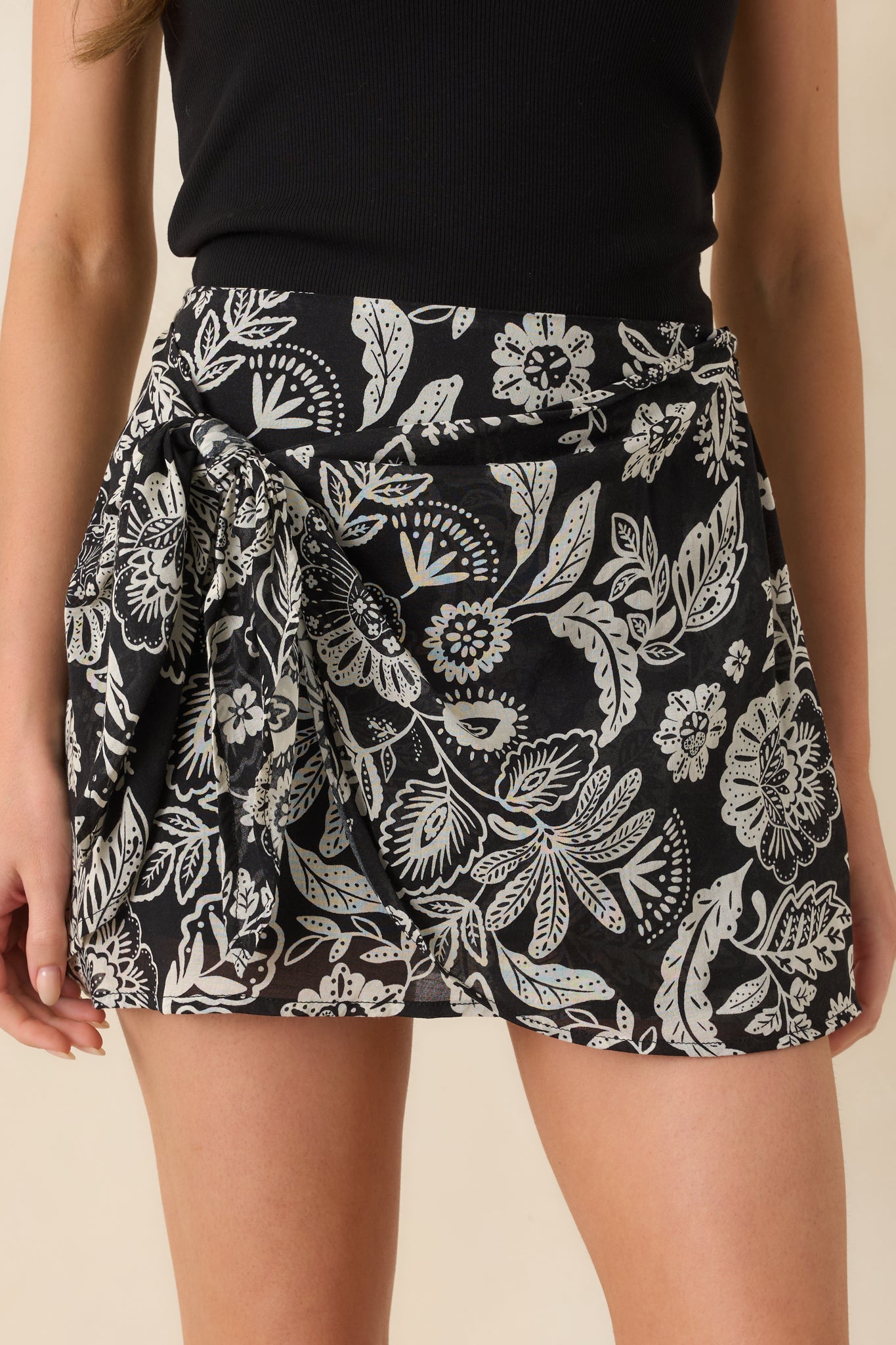 Z Supply Black & Ivory Lorna Luz Floral Mini Skirt