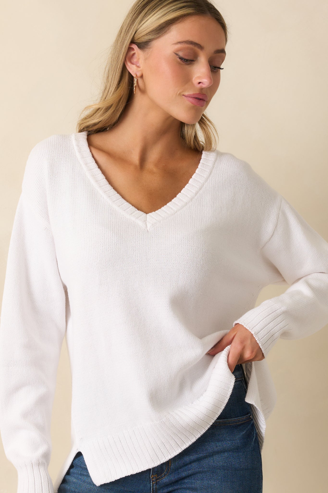 Z Supply White All Around Cotton V-Neck Sweater