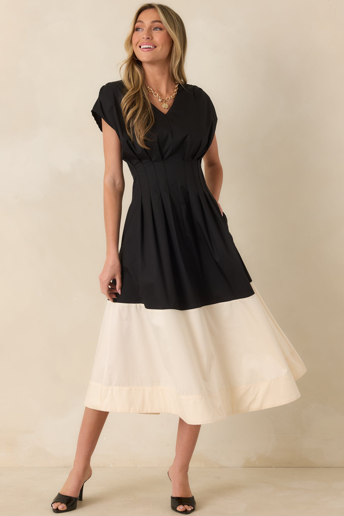 Stark Differences Black & Ivory Contrast Pleated Midi Dress