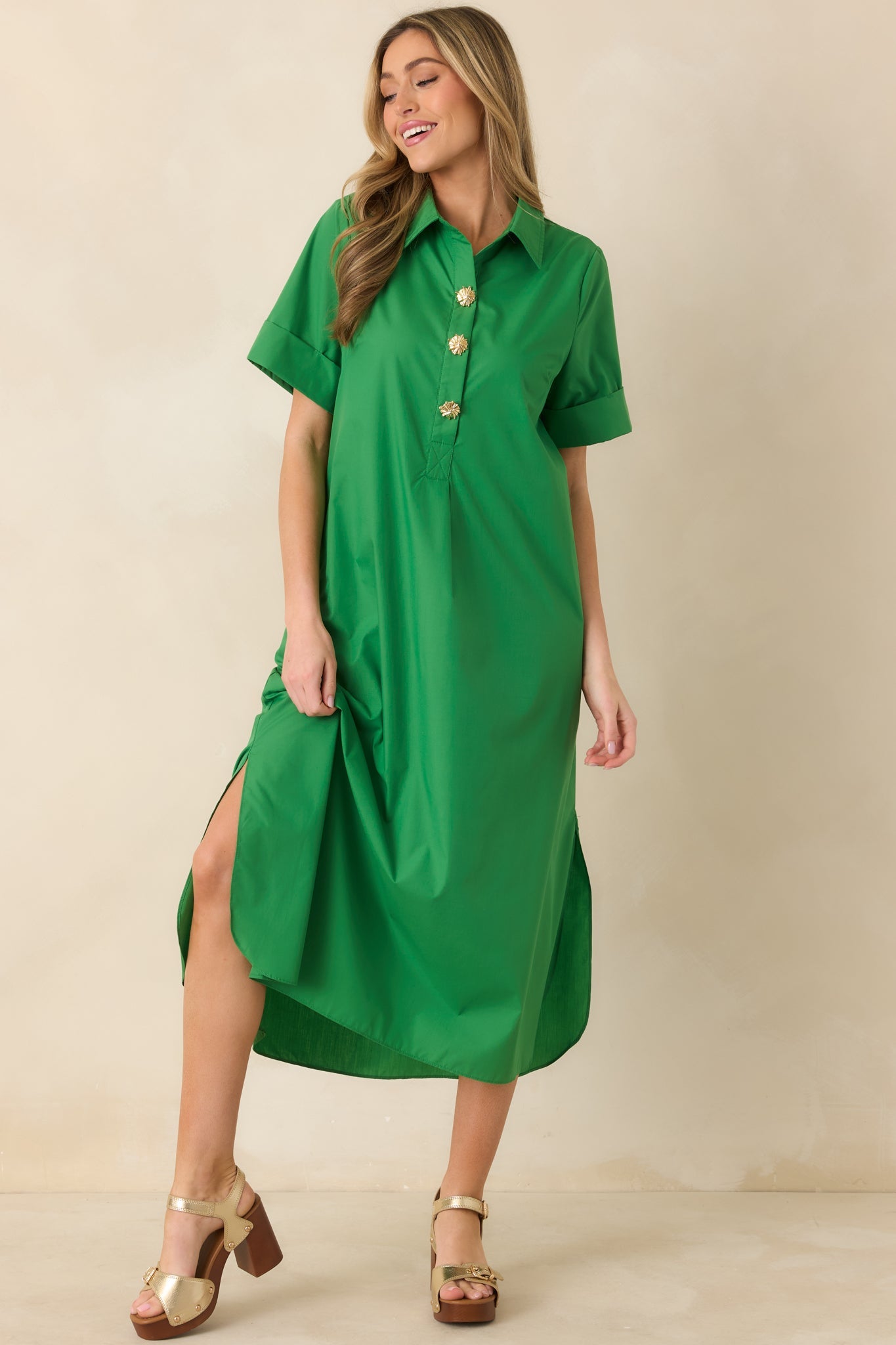Read the Signs Green Short Sleeve Maxi Dress