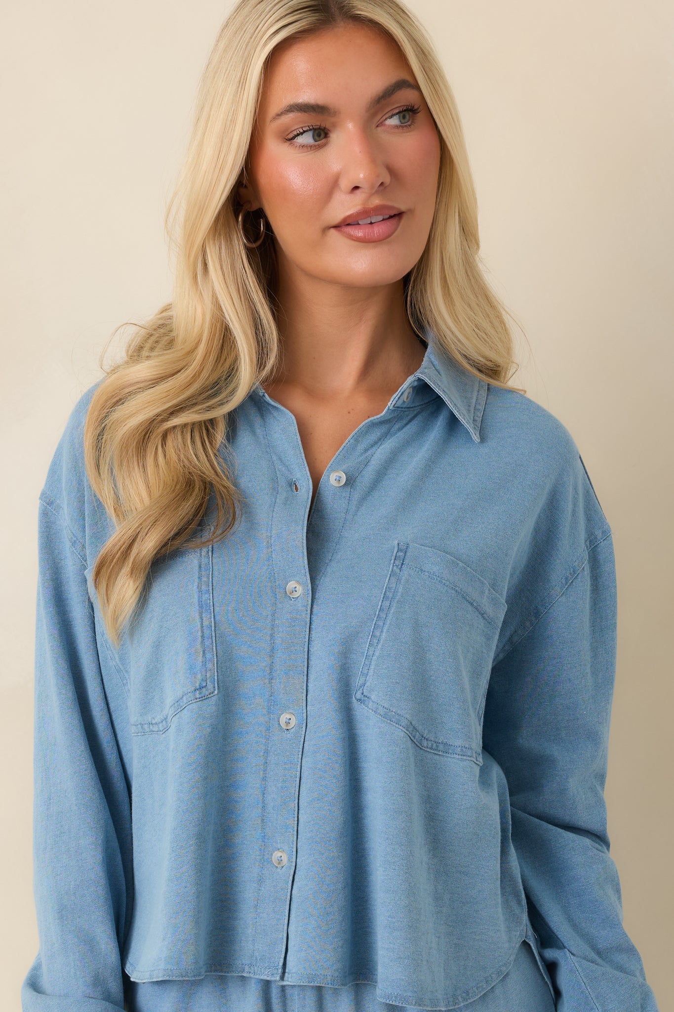Z Supply Reese Washed Indigo Cropped Denim Jersey Button Up