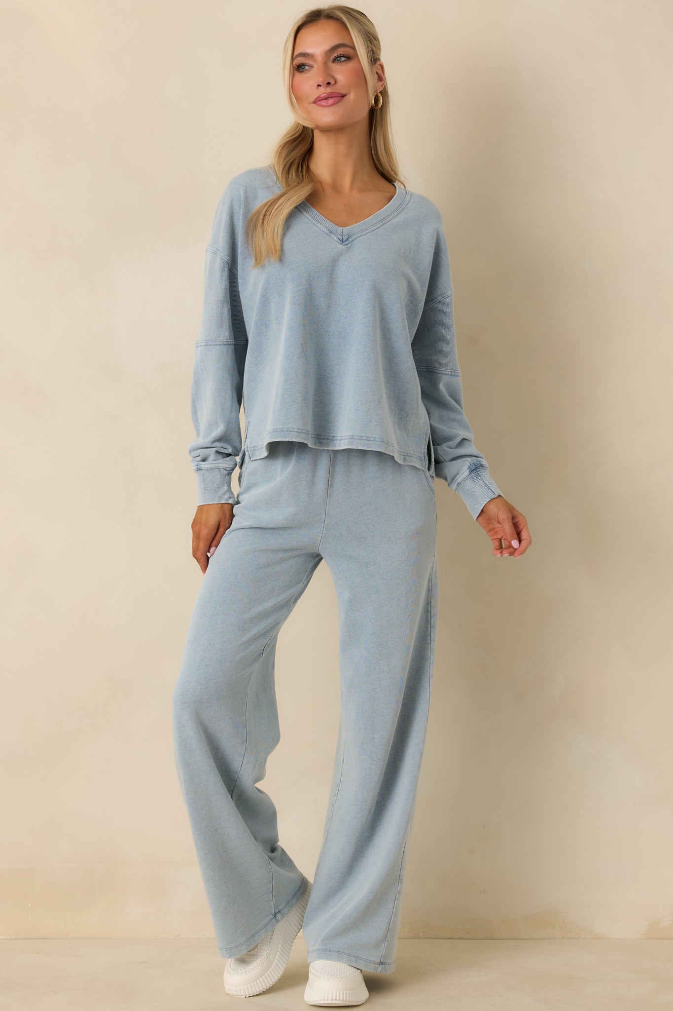 Z Supply Ocean Air Indigo Delphine Knit Denim V-neck Sweatshirt