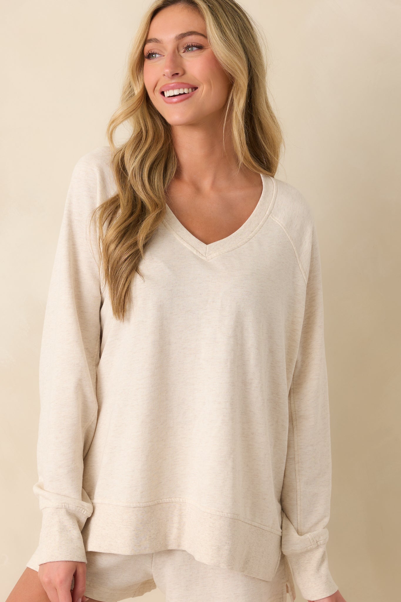 Z Supply Light Beige Cotton Modern V-Neck Weekender