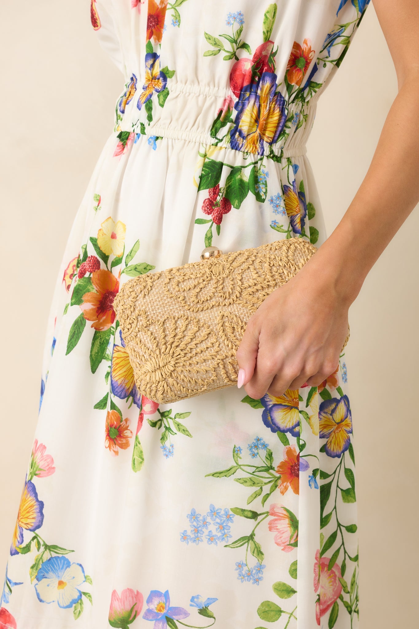 She's a Natural Beauty Natural Floral Woven Raffia Clutch