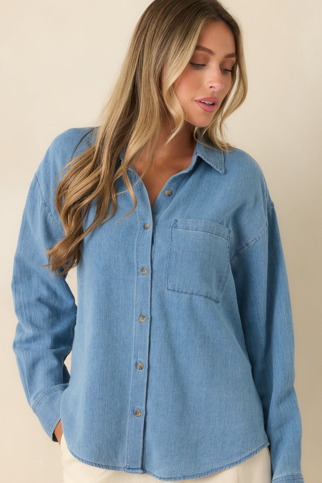 Z Supply The Perfect Classic Indigo Cotton Twill Button Up