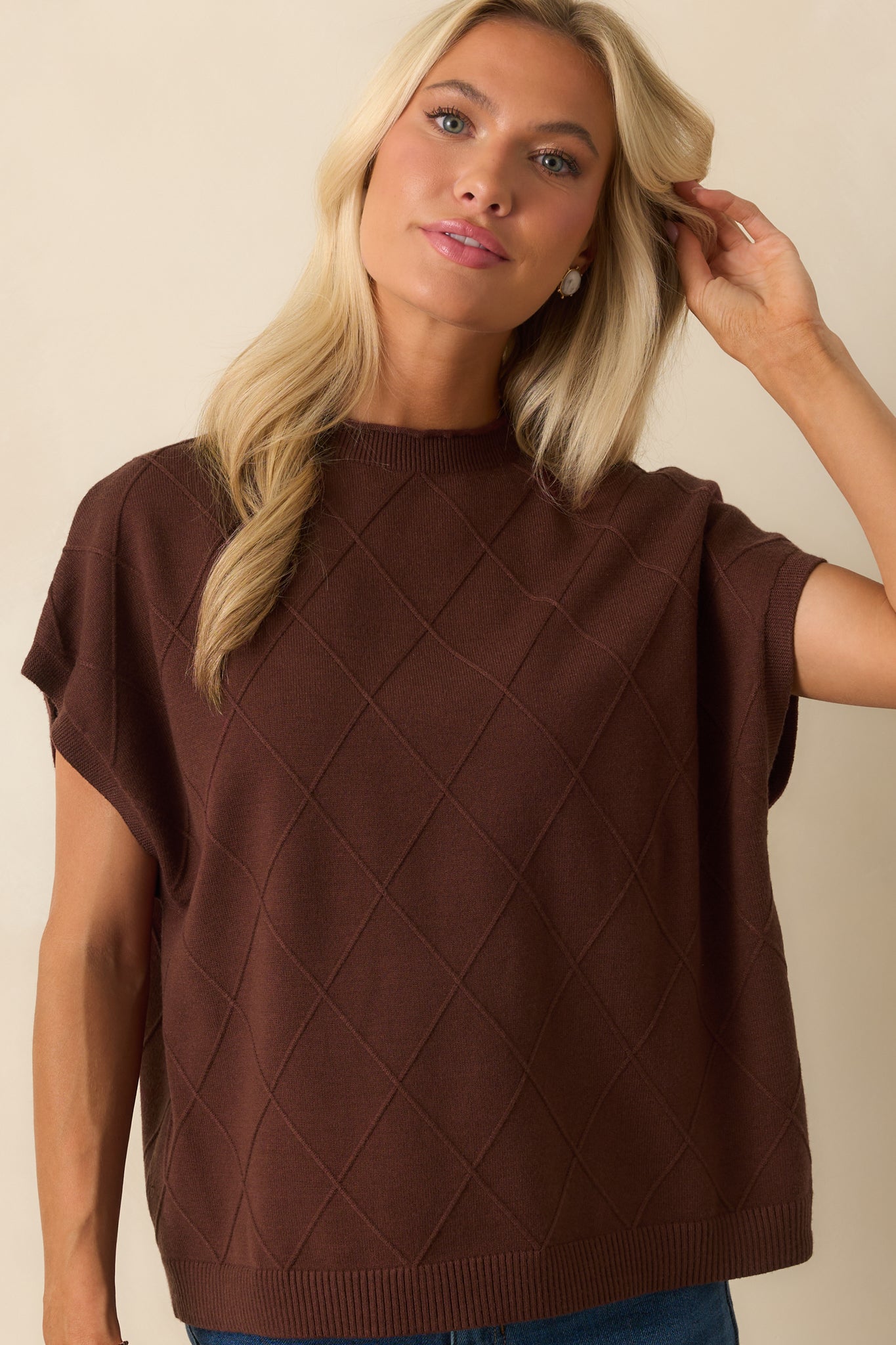 The Clear Choice Brown Short Sleeve Argyle Stitch Sweater