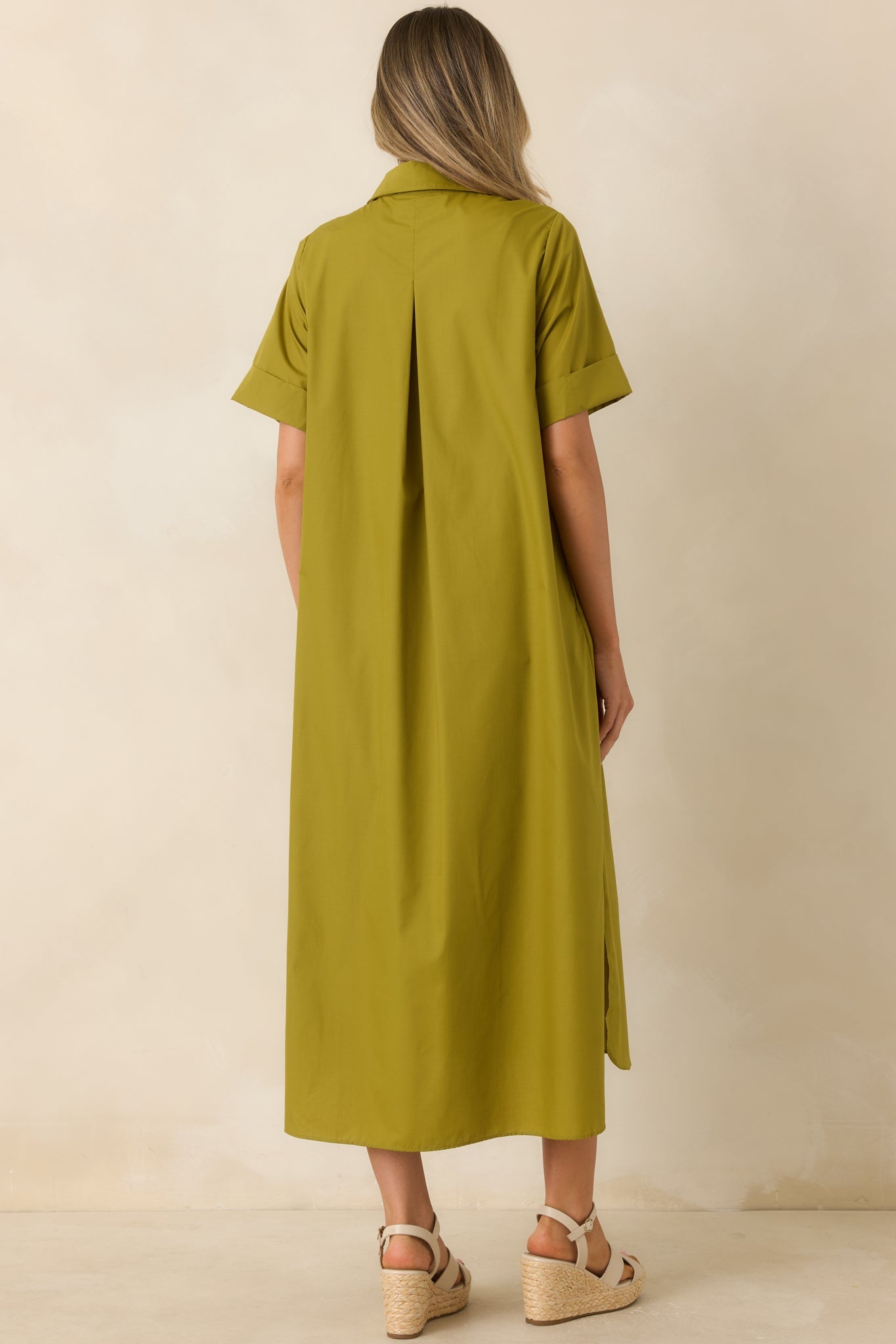 Read the Signs Olive Short Sleeve Maxi Dress