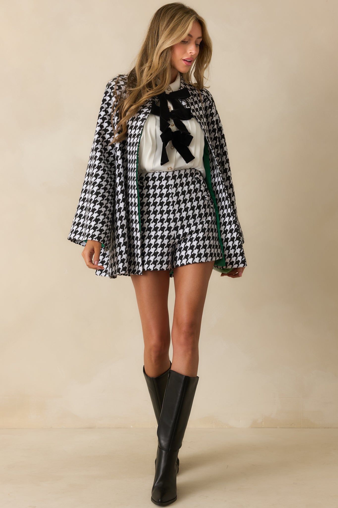 Prosperina Deveraux Black & White Houndstooth Car Coat
