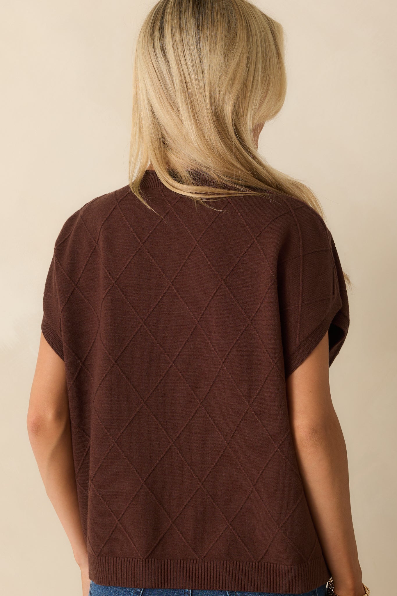 The Clear Choice Brown Short Sleeve Argyle Stitch Sweater
