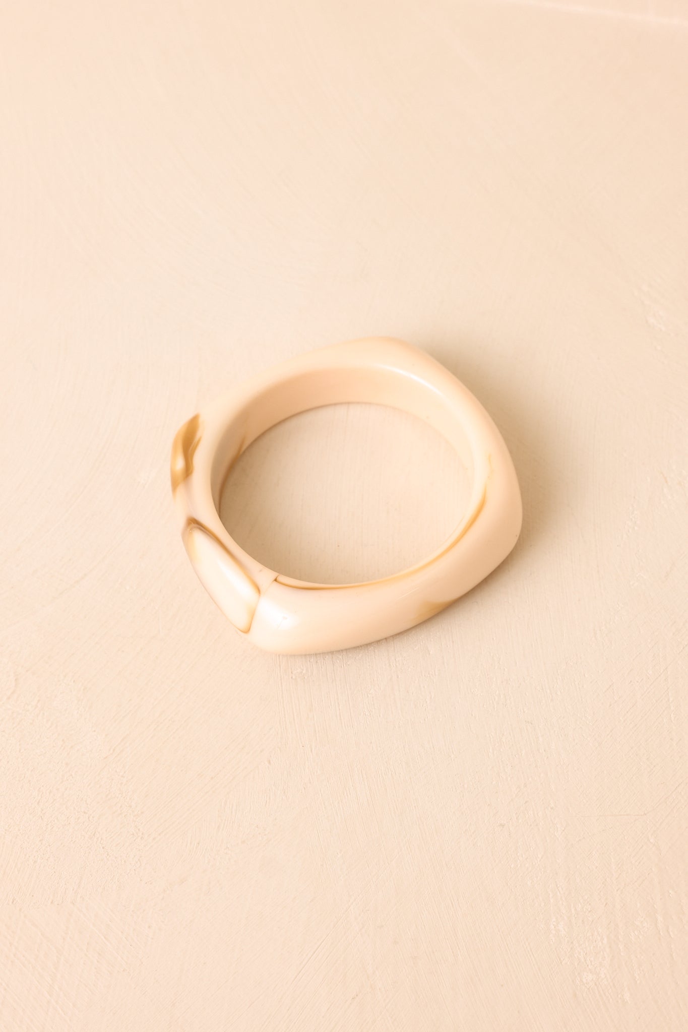 Serendipity Ivory Marbled Resin Bangle