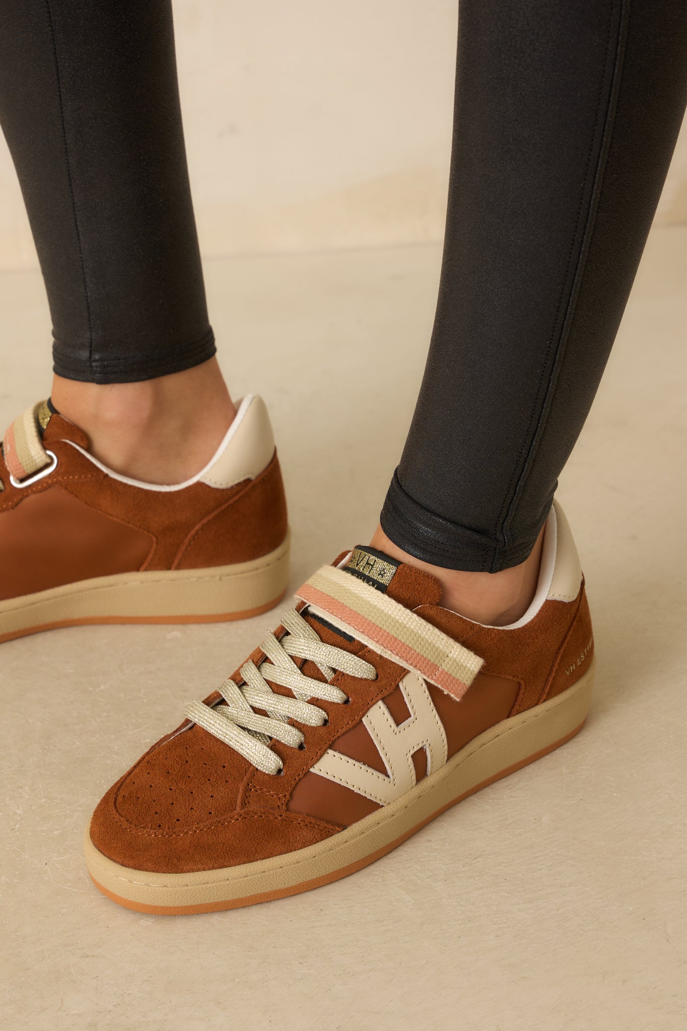 Vintage Havana Next 10 Brown Faux Suede Low Top Sneakers