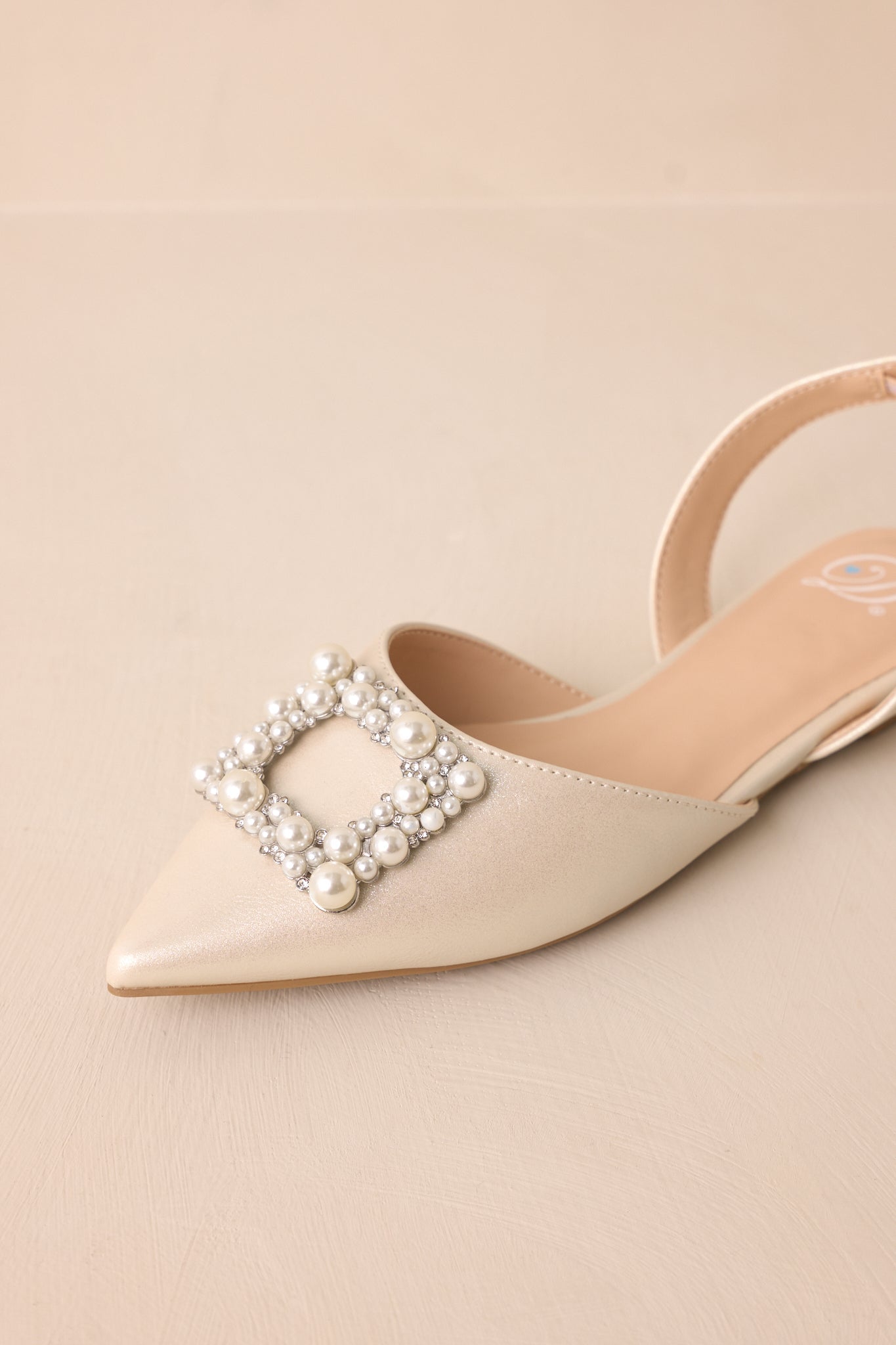 Setting New Goals Ivory Pearlescent Pointed Toe Slingback Flats