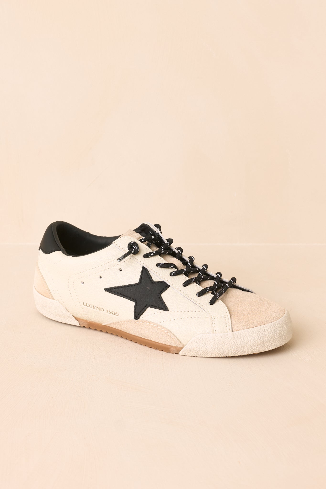 Vintage Havana Legend White & Black Star Sneaker