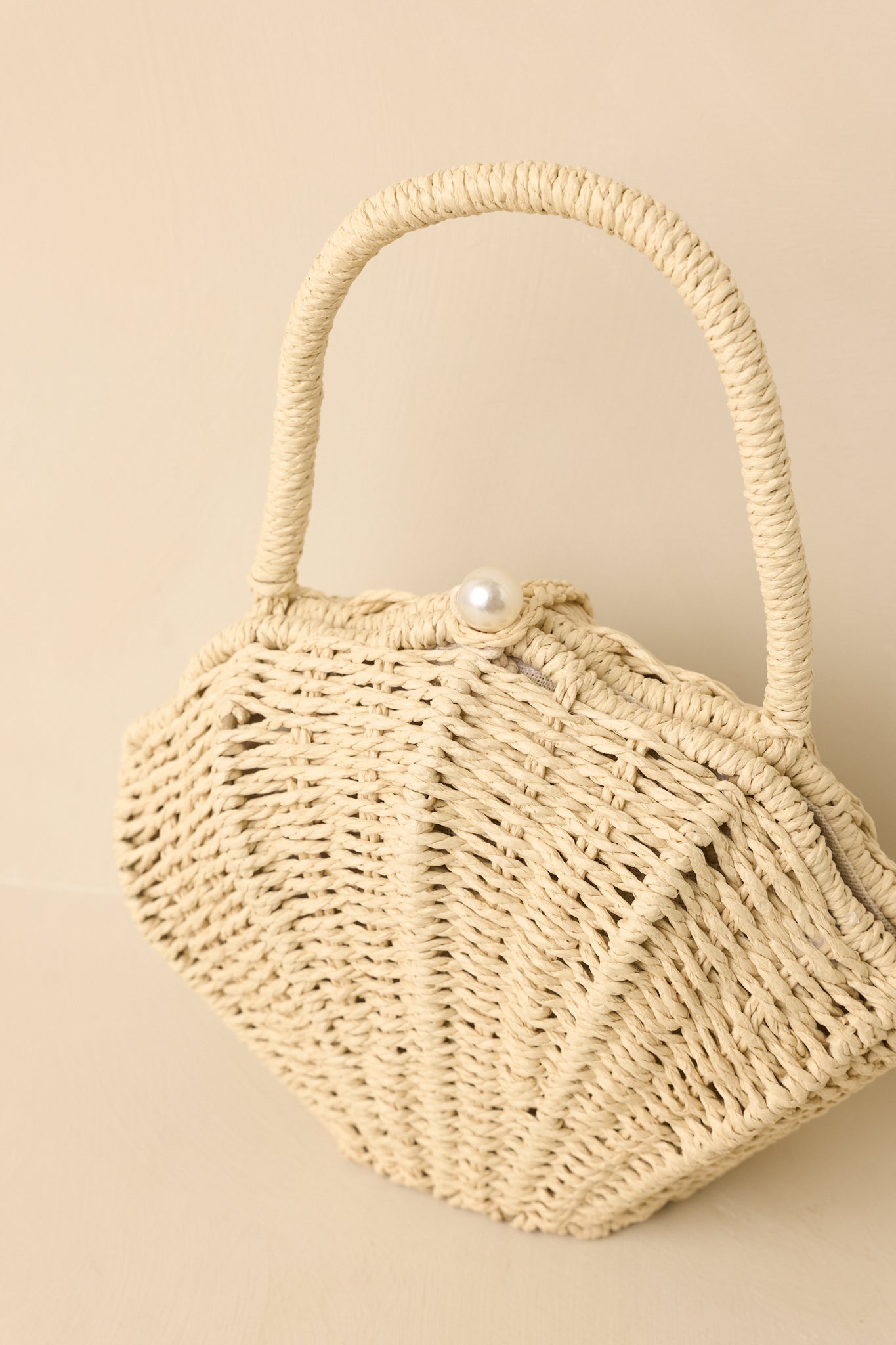 Coastal Keepsake Natural Woven Shell Handbag