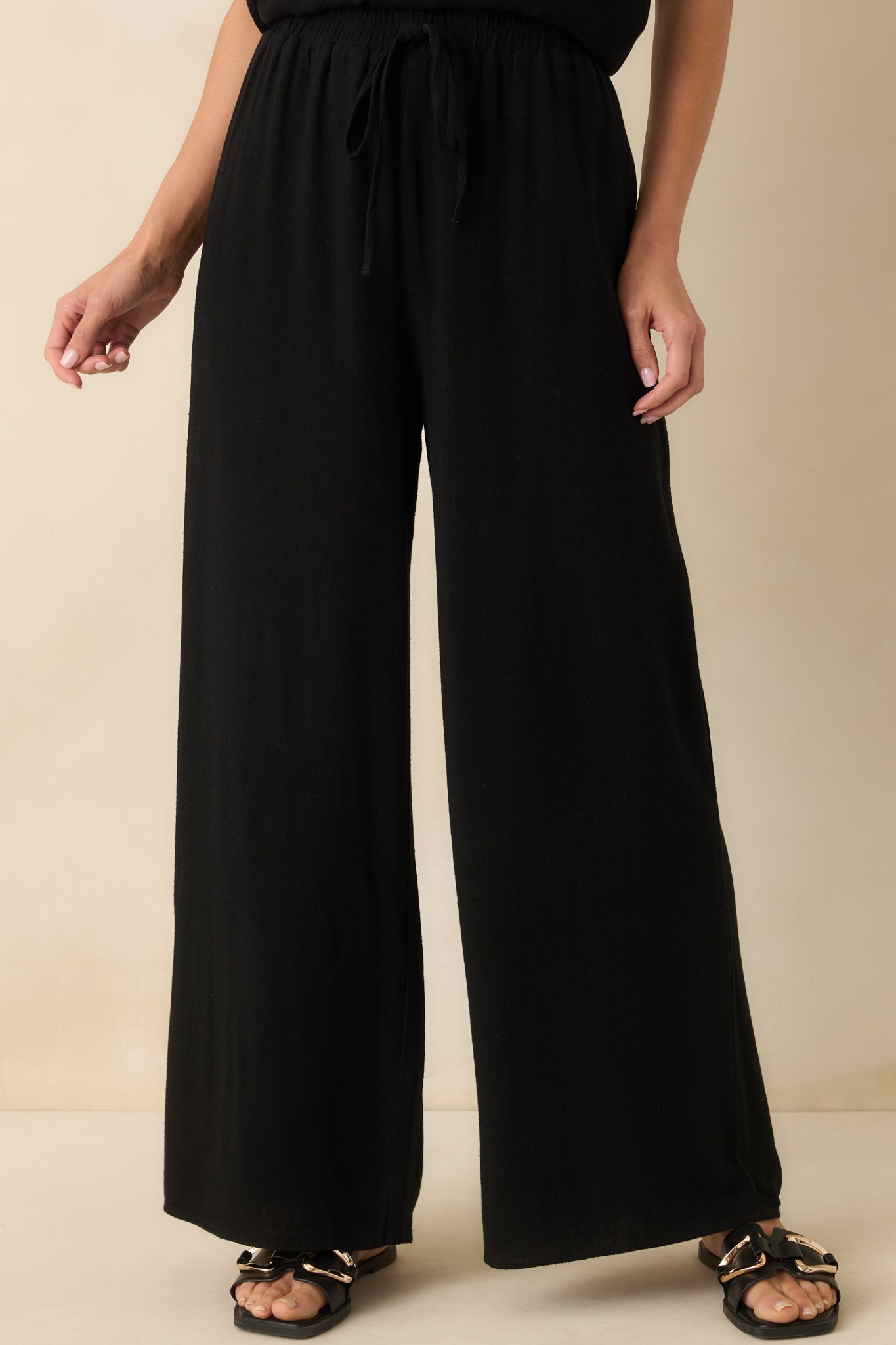 Neutral Nomad Black Linen Blend Pants