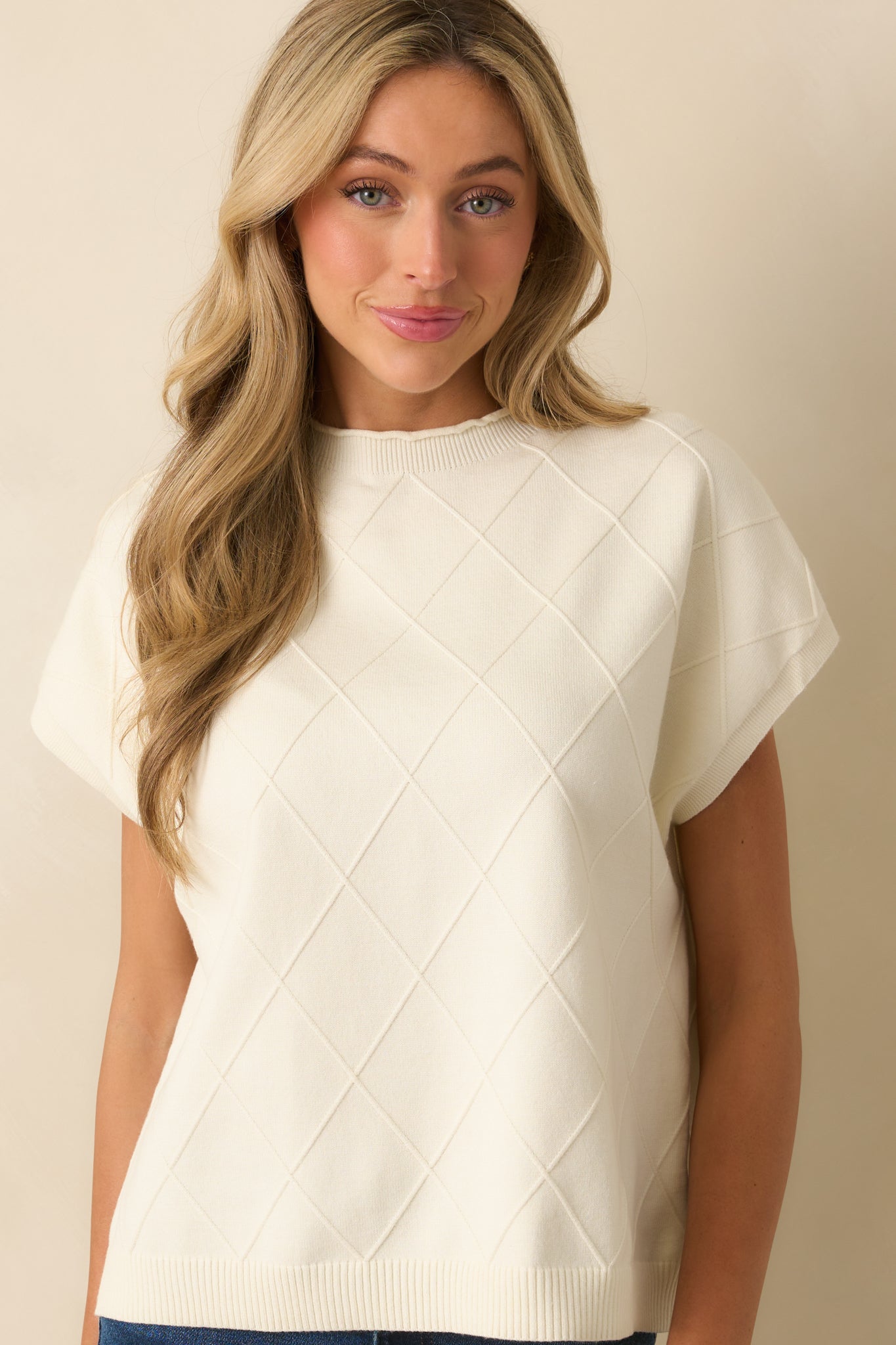 The Clear Choice Ivory Short Sleeve Argyle Stitch Sweater