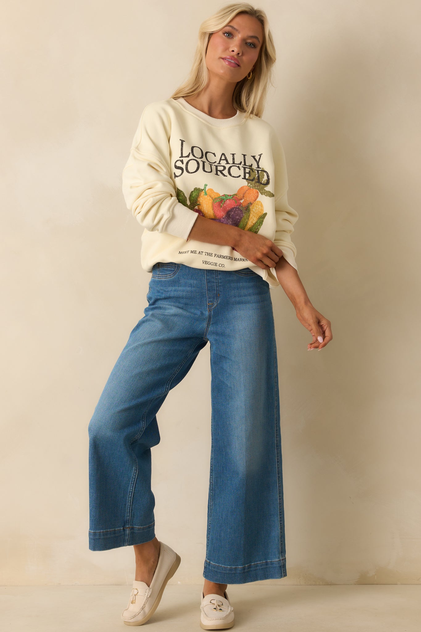 Locally Sourced Ivory Cotton Graphic Crewneck Sweatshirt