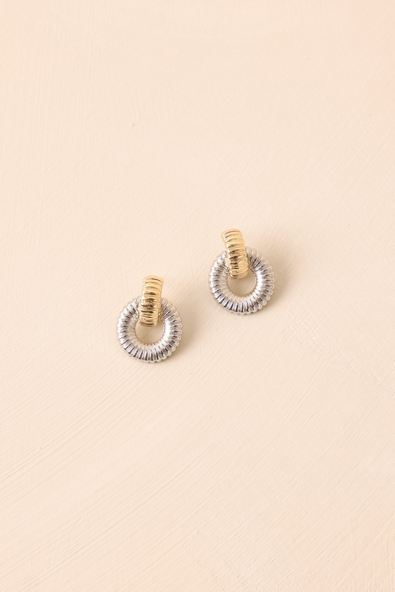 No Second Guessing Two-Tone Textured Drop Earrings